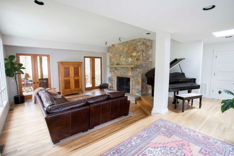 Interior design by L&L Contractors